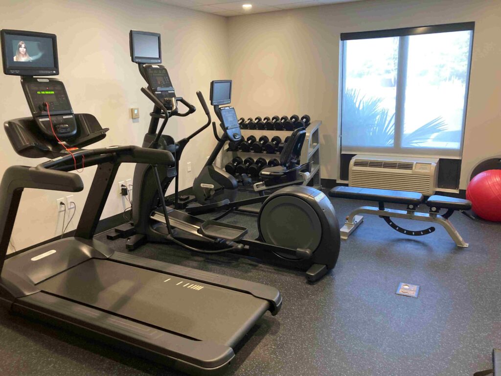 Holiday Inn Express & Suites Jackson – Flowood