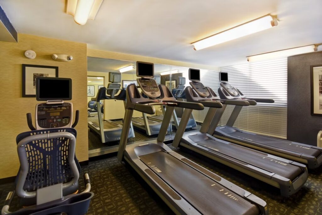 Holiday Inn Cincinnati-Riverfront