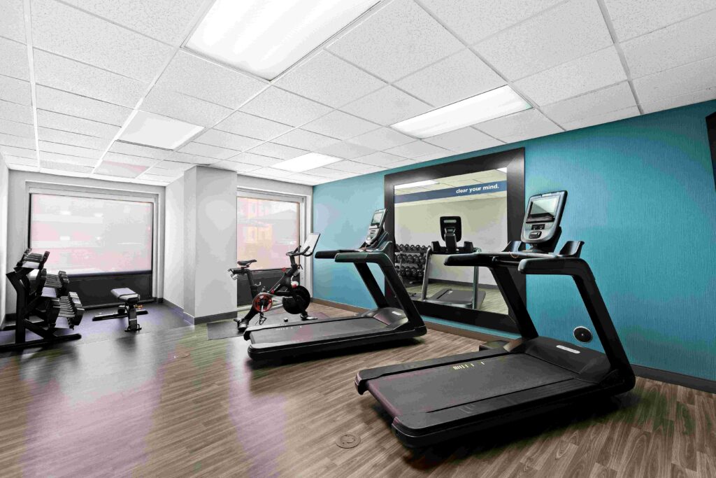 Hampton Inn & Suites Canton