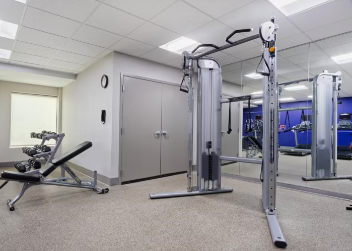 Holiday Inn Express & Suites Cincinnati Riverfront