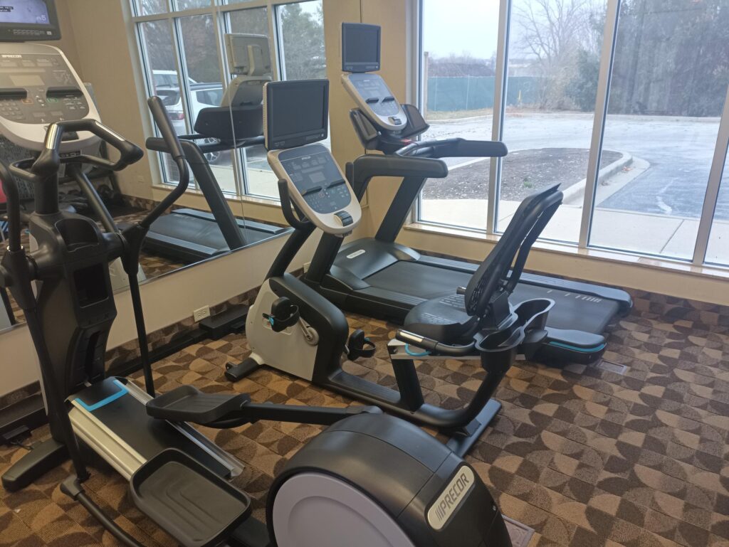 Holiday Inn Express Chicago-Downers Grove